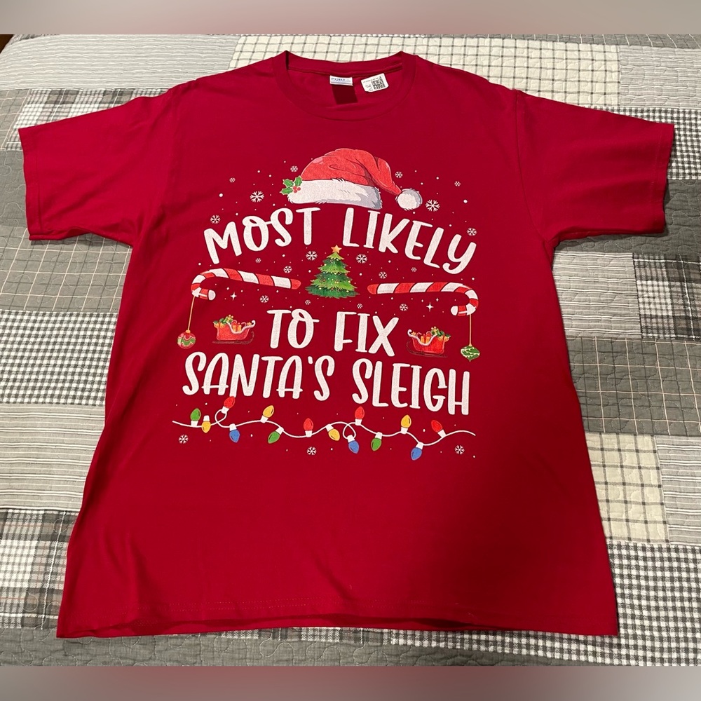 “Most Likely To Fix Santa’s Sleigh” Christmas T-shirt Men’s Size Large Red NEW